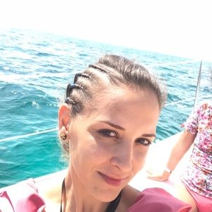 Meet your Posher, Daisy